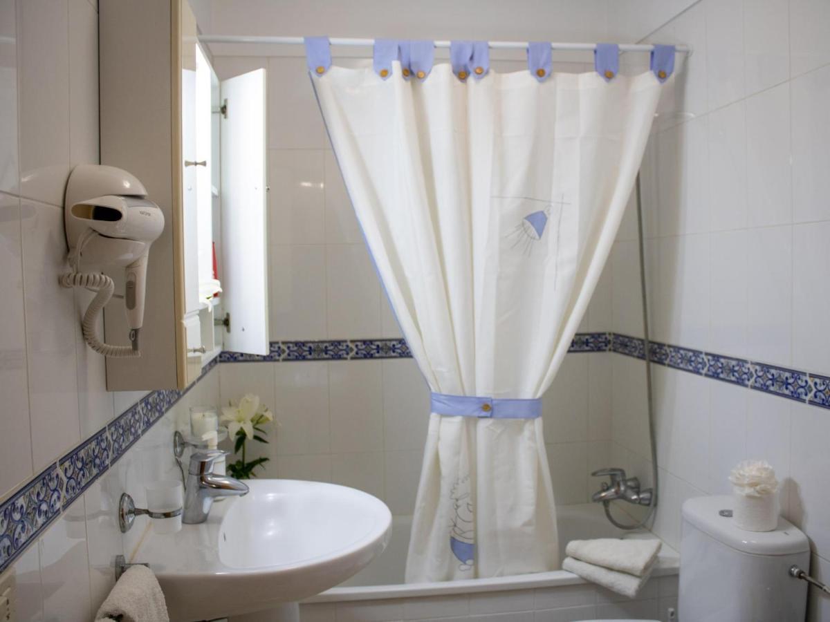 Puesta De Sol Rentals 3Br Playa de San Juan  Ngoại thất bức ảnh