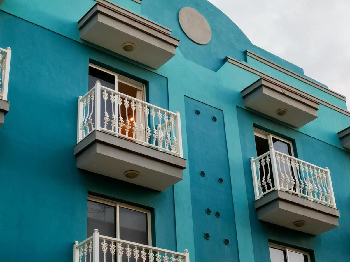 Puesta De Sol Rentals 3Br Playa de San Juan  Ngoại thất bức ảnh